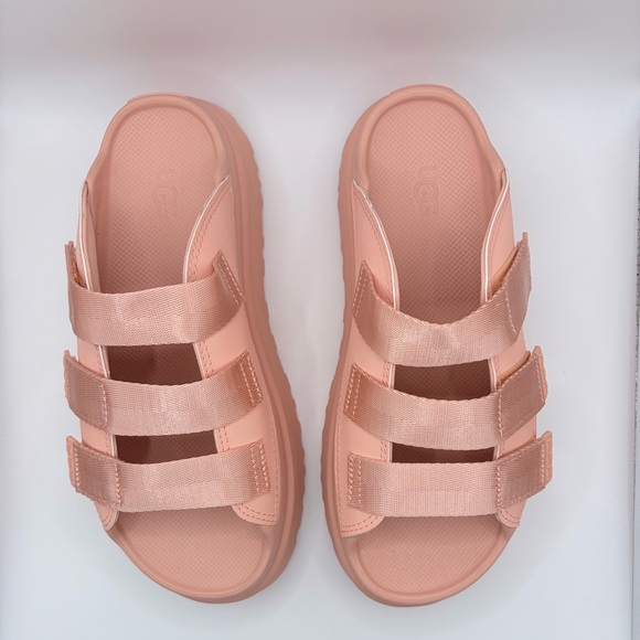 UGG Shoes - TRENDING: UGG GoldenGlow Platform Sandals – TROPICAL PINK Size 9